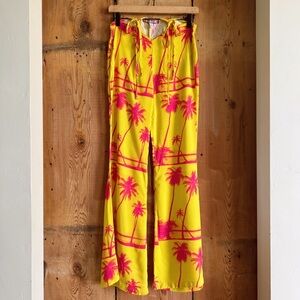 Sz 4 Urban Outfitters Sunny Palm Print Cutout V-Waist Flare Pants NWOT